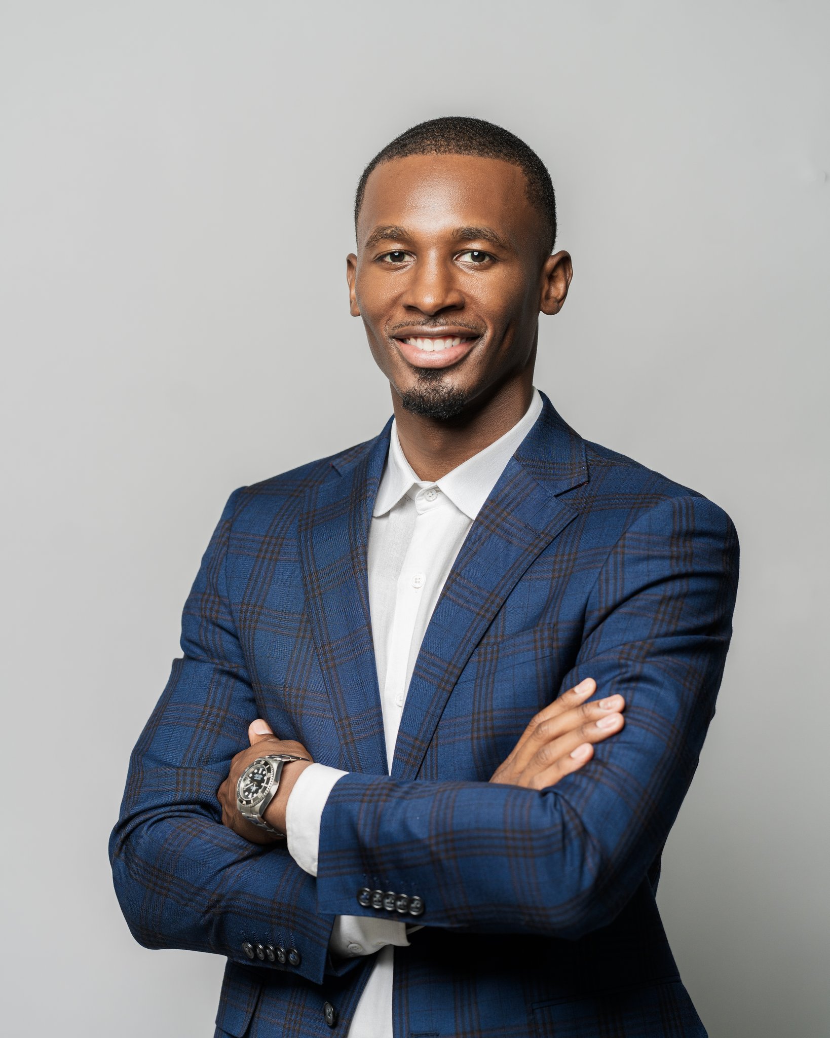 Derrick Murray, CFP® – Founder & CEO of Outlier Wealth
